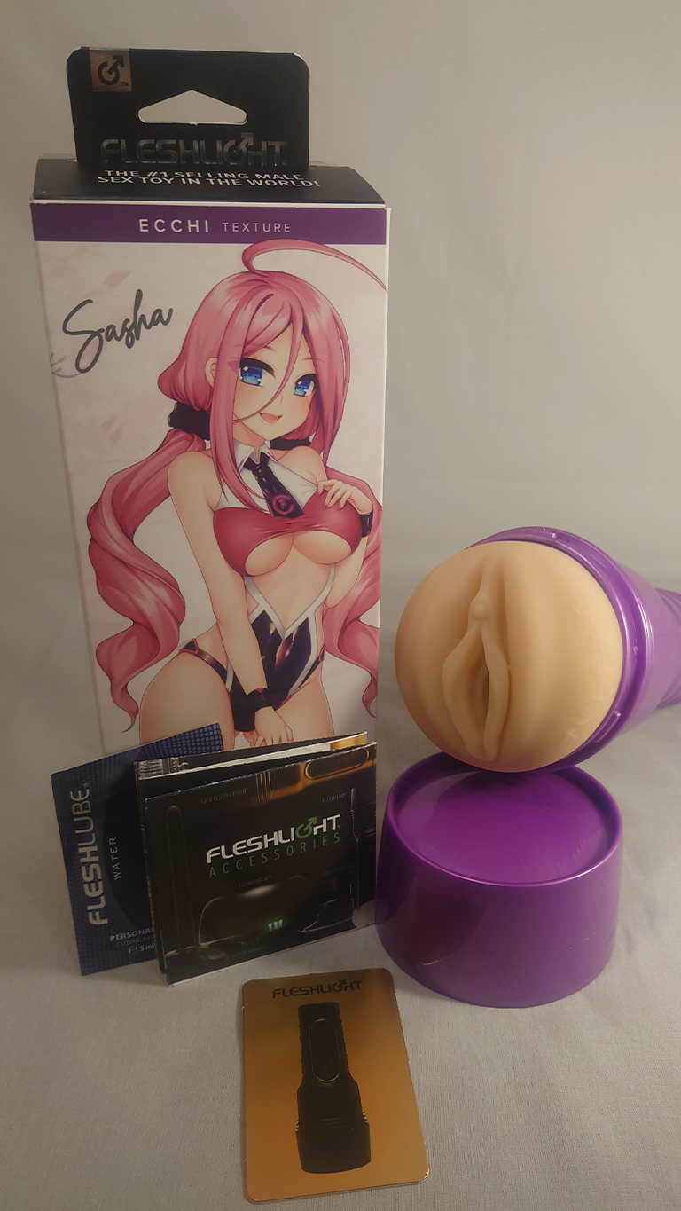 Sasha Nakamoto Ecchi Image 1